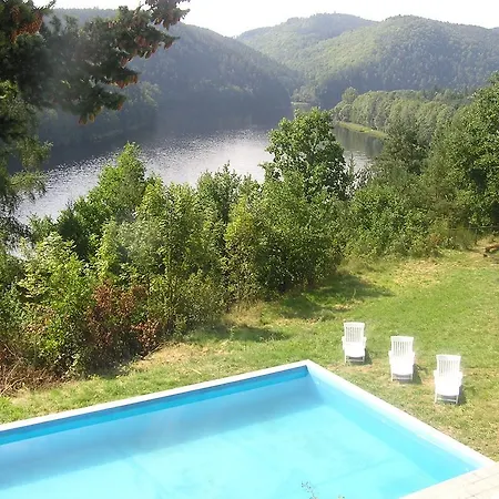 Konukevi Vltavin